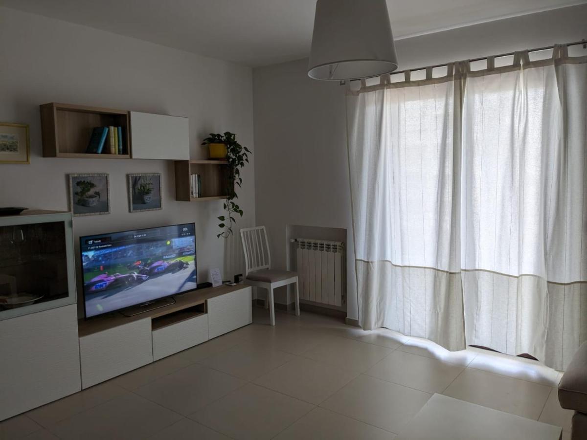 La Casa Dei Due Mari - Large Apartment With Parking Taranto Eksteriør bilde
