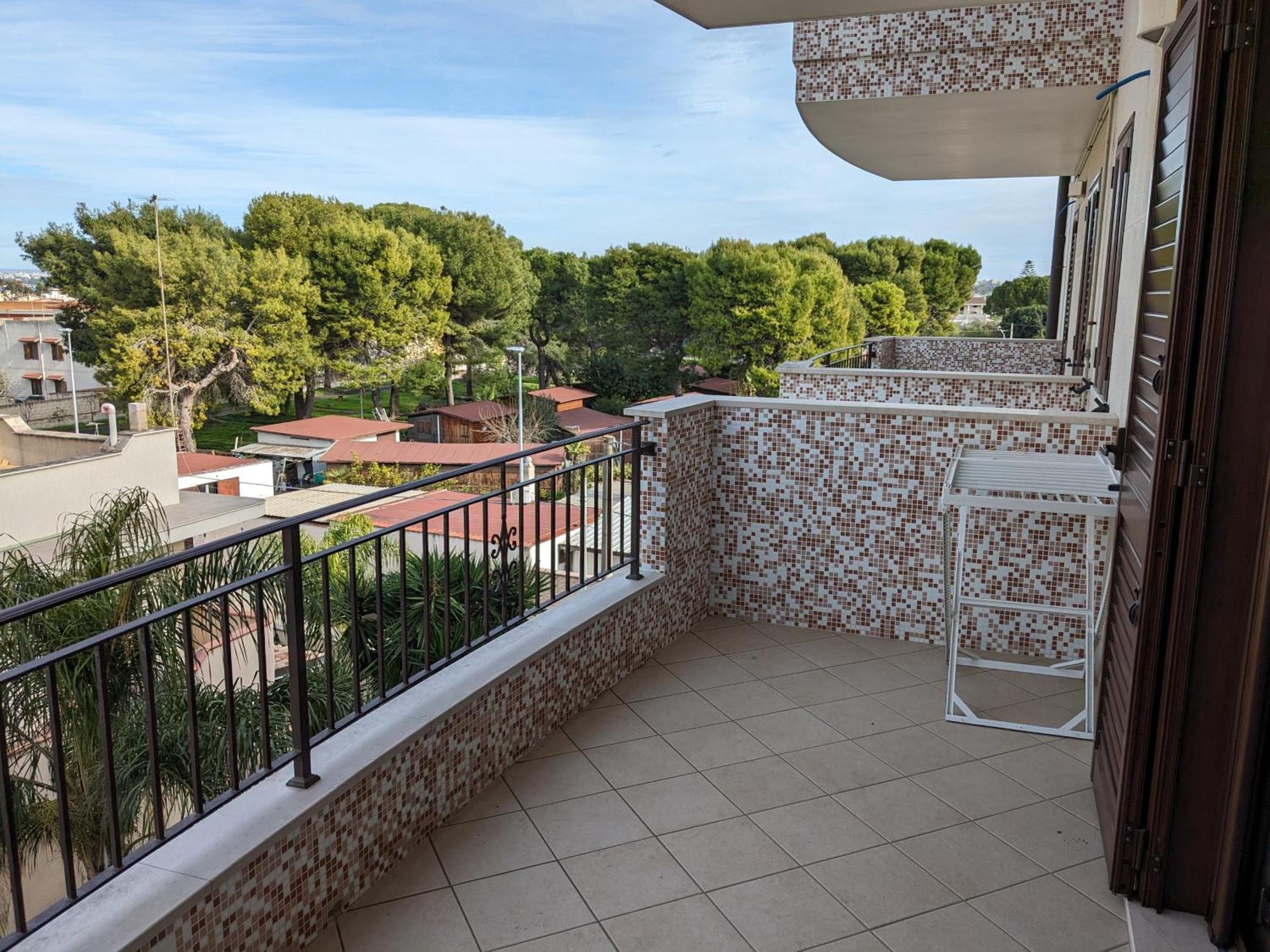 La Casa Dei Due Mari - Large Apartment With Parking Taranto Eksteriør bilde